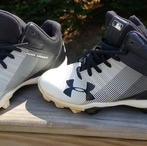 Under Armour baseball cleats